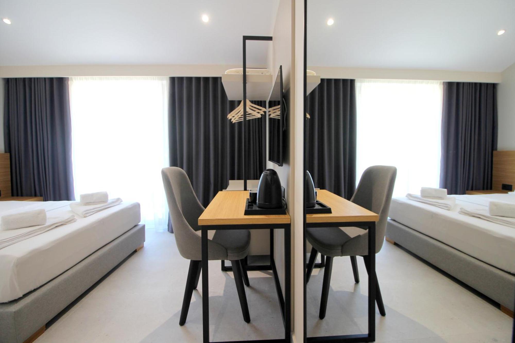 Niklas Boutique Hotel Sarandë 外观 照片