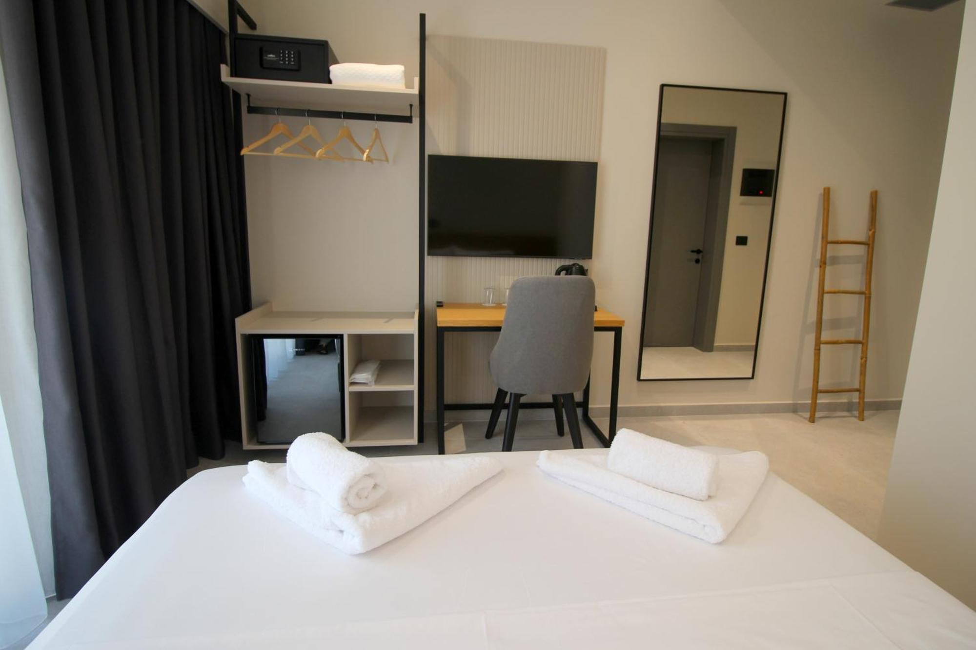 Niklas Boutique Hotel Sarandë 外观 照片
