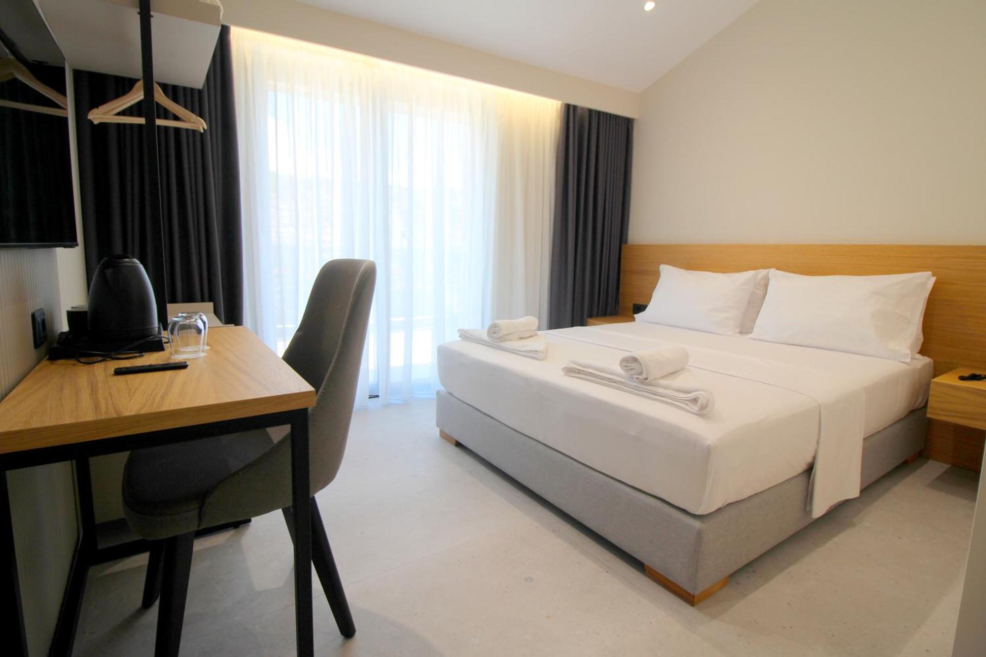 Niklas Boutique Hotel Sarandë 外观 照片