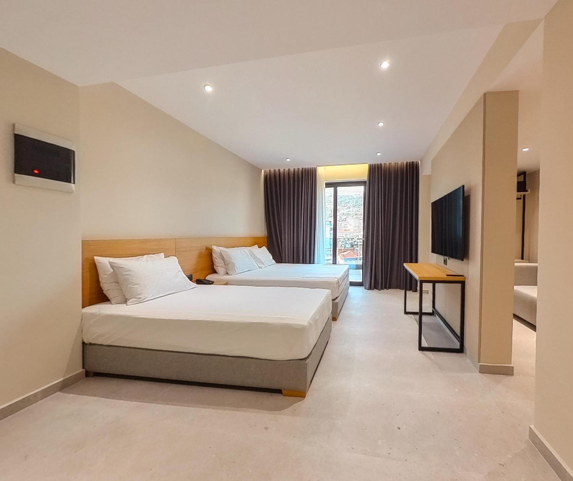 Niklas Boutique Hotel Sarandë 外观 照片